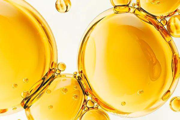 濡れた髪にも使えるダメージレス設計